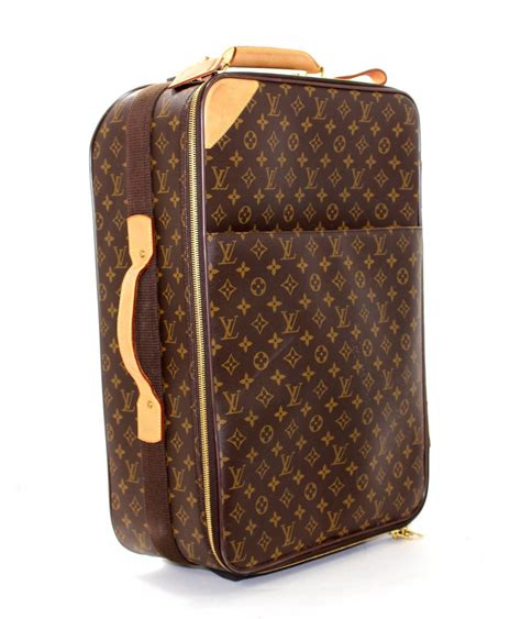 louis vuitton koffer f1 prijs|Rolling Luggage Collection for Men .